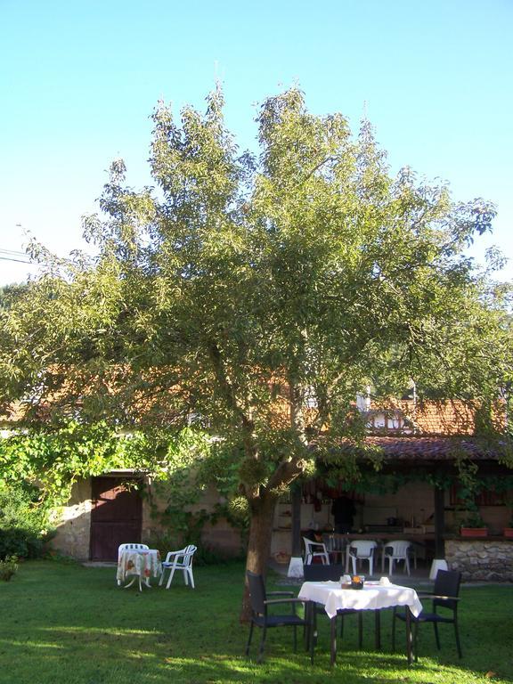 Posada De Muno Muñorrodero Eksteriør bilde